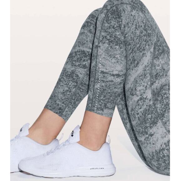 Lululemon Fast & Free Tight 7/8 II Nulux 25" Leggings – Area Ice Grey - size 10 - Picture 2 of 10